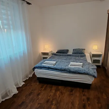 Dom Pod Lasem Feriehus Ustka